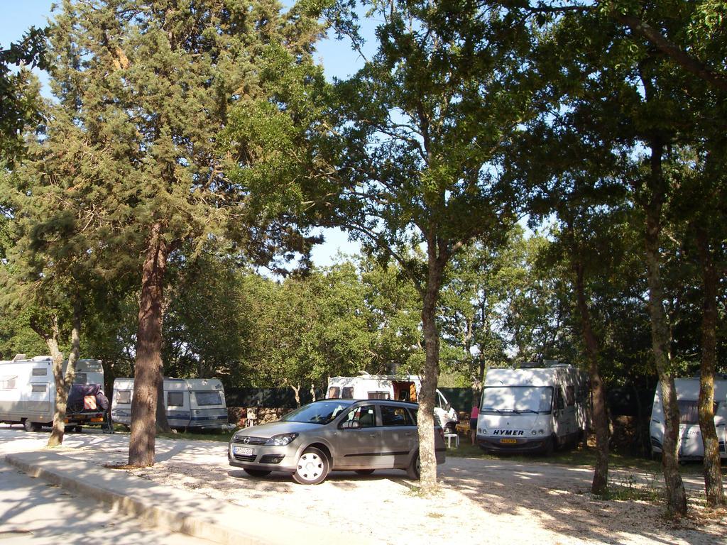 Villaggio Camping Bosco Selva Alberobello Exterior photo